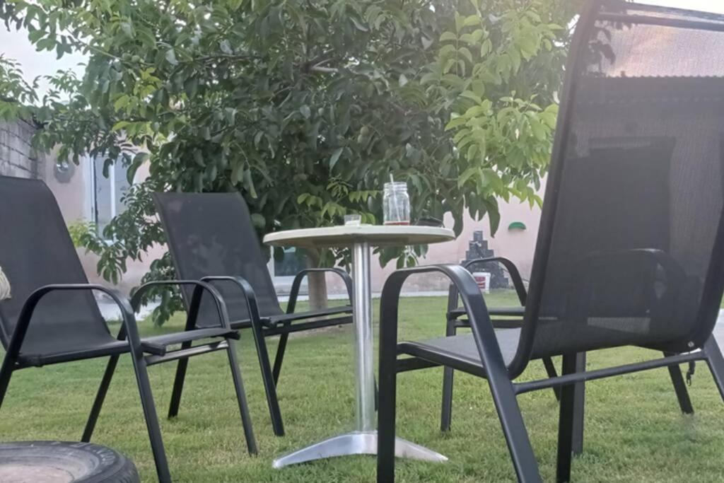 Το Άλλο Σπίτι... Villa Aridaía Dış mekan fotoğraf